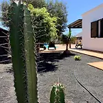 Casas Tomare Ii * San Bartolomé