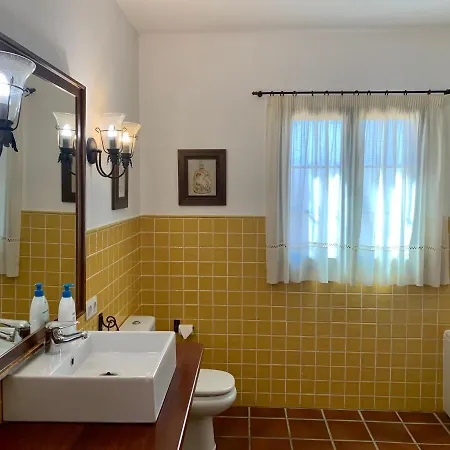 Casas Tomare Ii * San Bartolome (Las Palmas)